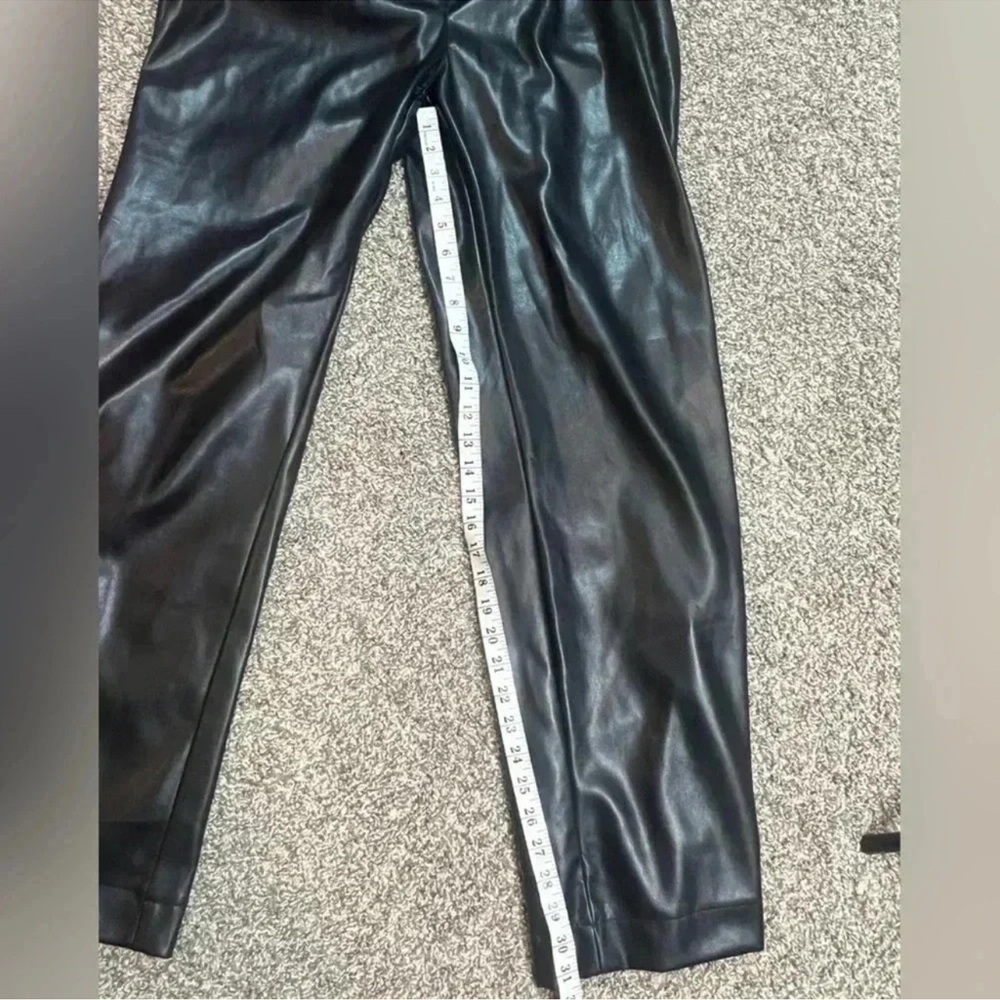 7 For All Mankind Faux Leather Pants Black Wide Leg Trousers pockets siz medium - Picture 9 of 10